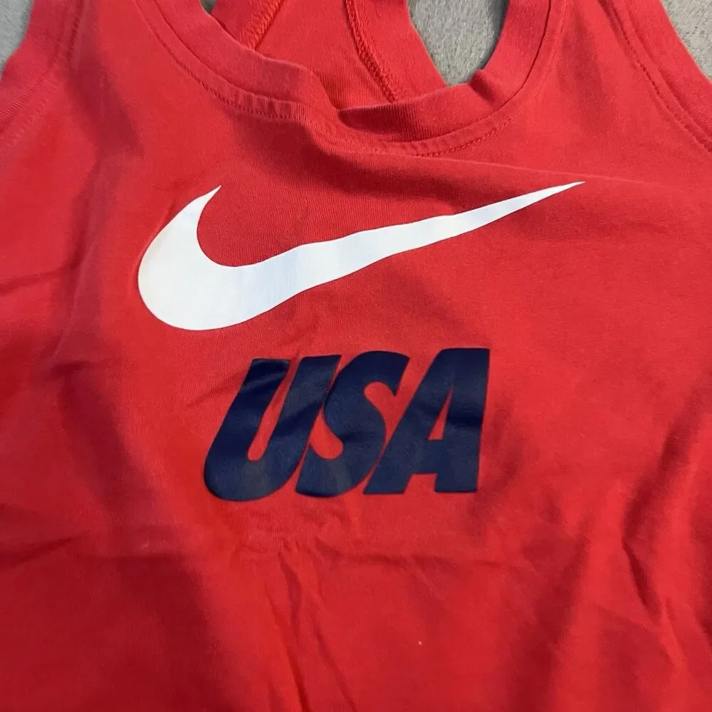 The Nike Tee Dri Fit Team USA Soccer Red Racerback Tank Top Womens Size M - Picture 3 of 9